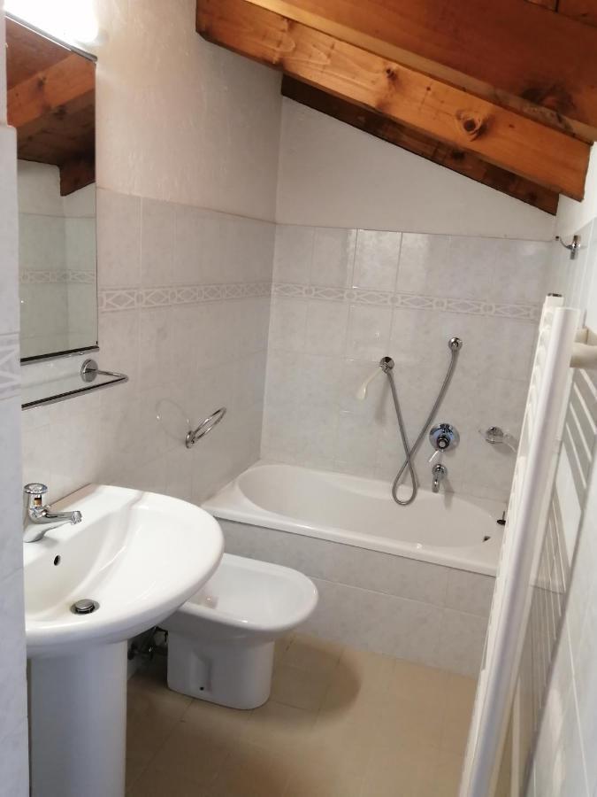 ストレーザ Casa Orfeaヴィラ エクステリア 写真